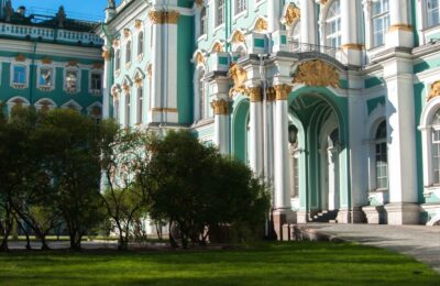 Moskva-i-Sankt-Peterburg-leto-1