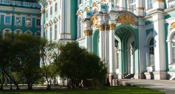 Moskva-i-Sankt-Peterburg-leto-1