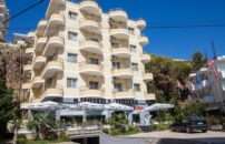 hotel prezident saranda