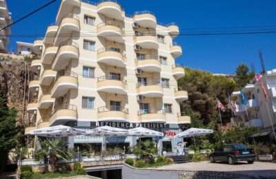 hotel prezident saranda