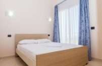 hotel prezident saranda