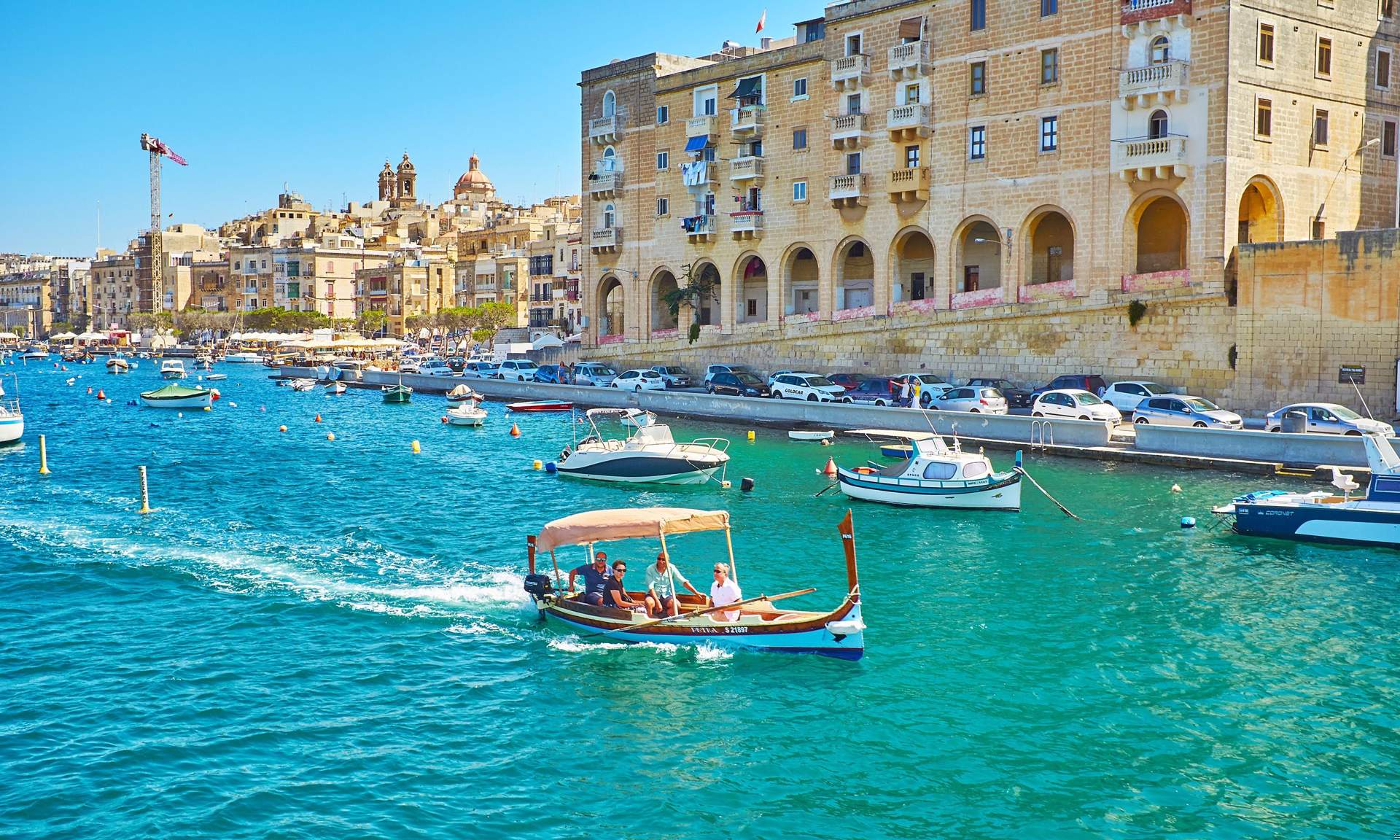 Malta-avionom